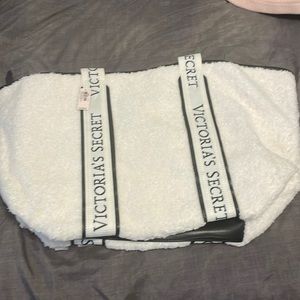 Victoria secret Sherpa tote bag. Brand new.